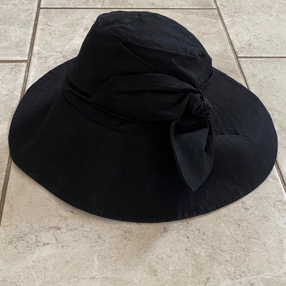 Vintage 90’s Betmar New York Black Sun Hat